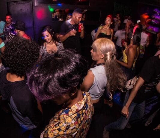 No Recife, Festa Malícia recebe o cantor Sannie e DJs neste sábado, 27