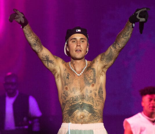 Justin Bieber se emociona e supera expectativas no Rock in Rio