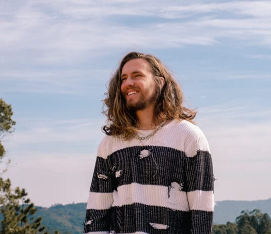 Vitor Kley lança Ainda Vou Morrer Por Não Falar