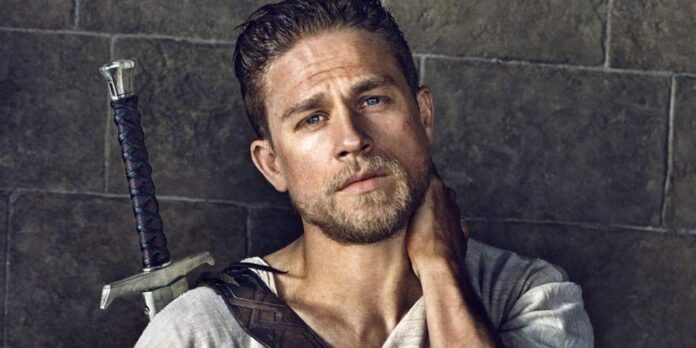 charlie-hunnam-in-king-arthur