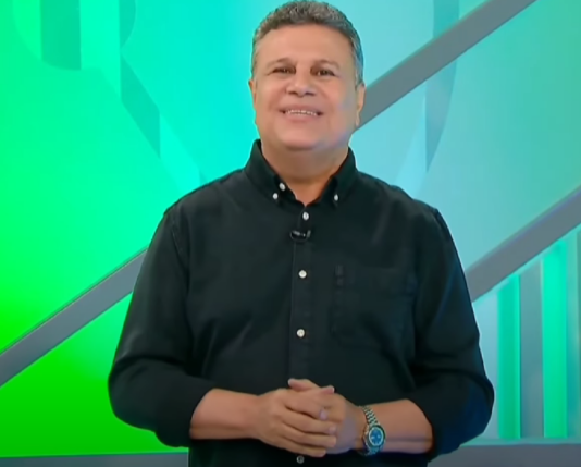 Arena SBT desta quarta (24) destaca decisão entre Palmeiras e River Plate e debate polêmicas do futebol