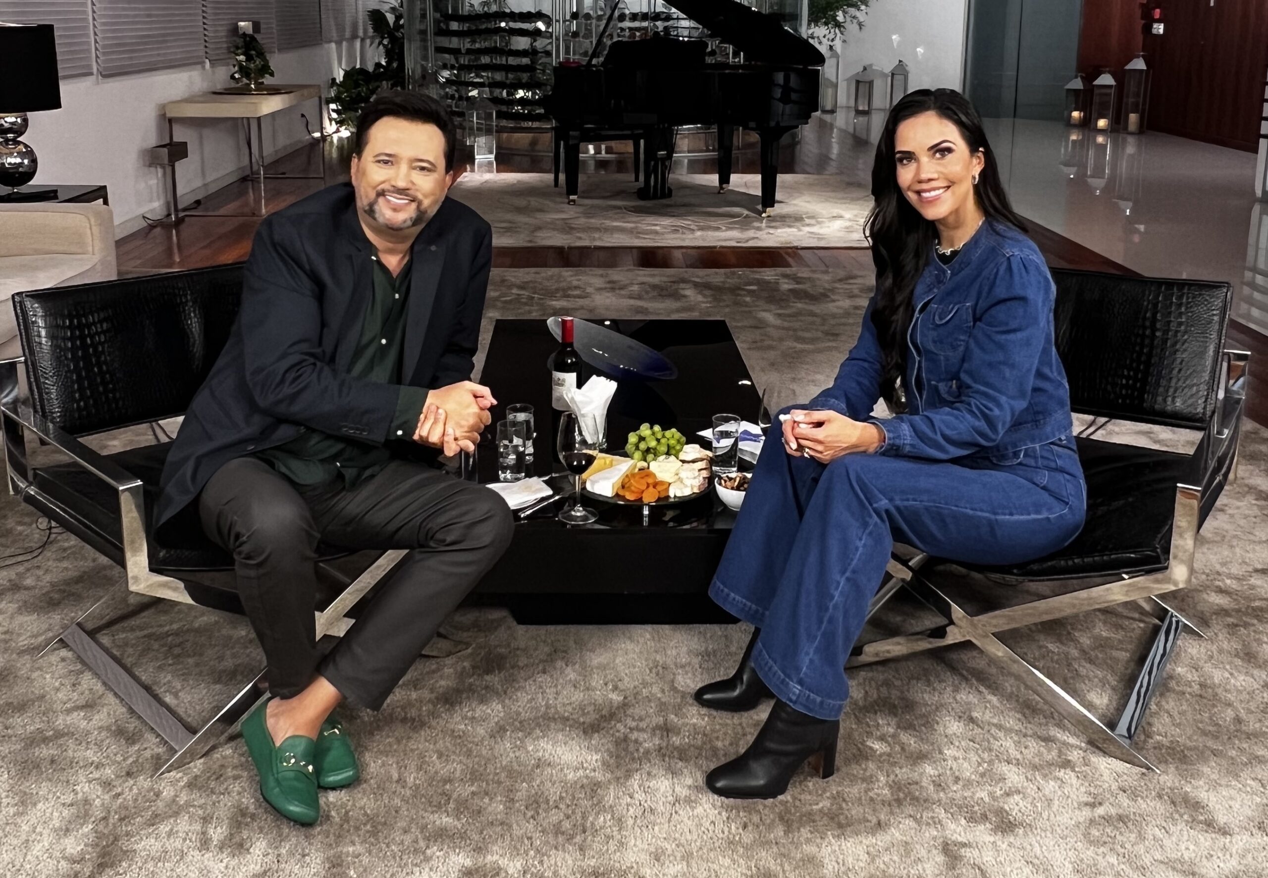 Sensacional 29/06/2023 Daniela Albuquerque recebe Geraldo Luís