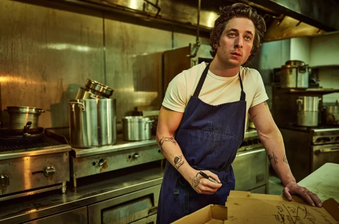 the-bear-s2-2023-billboard-1548