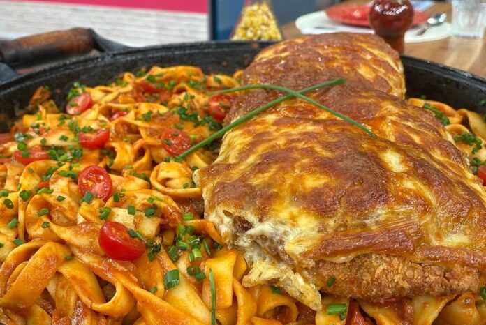 Snapinsta.app_357763647_18224873323239160_5277635733370412417_n_1080