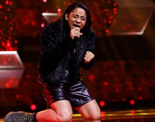 Clarinha Teixeira é a grande vencedora do Canta Comigo Teen 4