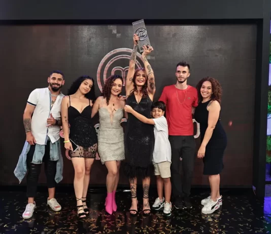 Vencedora do MasterChef Brasil 2023 doa R$ 10 mil para segundo colocado