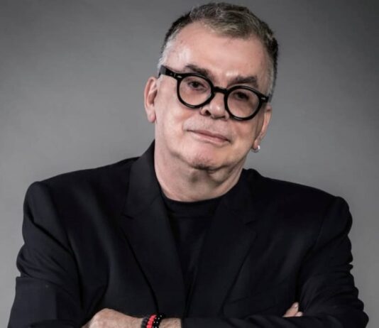 Walcyr Carrasco é afastado da novela Terra e Paixão, diz revista