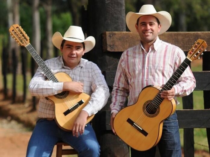 4 Paco-e-thiago-facebook