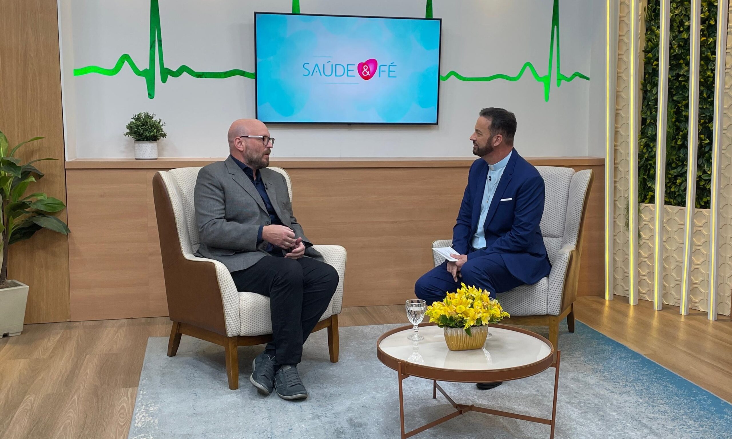 Na TV Aparecida, os perigos da automedicação é tema do Saúde e Fé