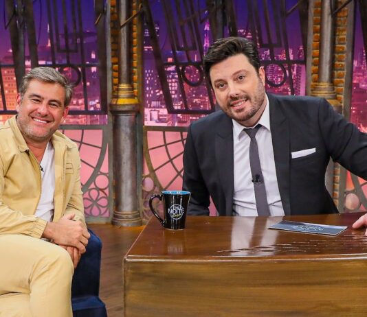 No The Noite, Danilo Gentili recebe o ator e empresário Thierry Figueira