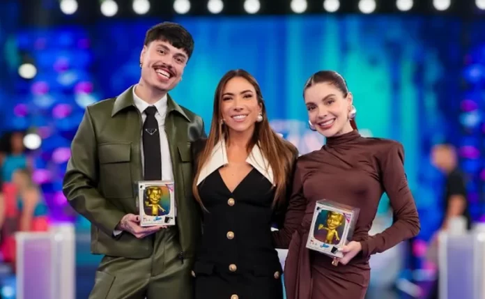 Gkay e Bomtalvão participam do Jogo das 3 Pistas no Programa Silvio Santos