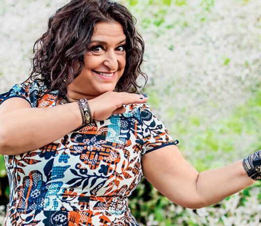 Conversa com Bial recebe a atriz Grace Gianoukas, destaque na novela Família é Tudo