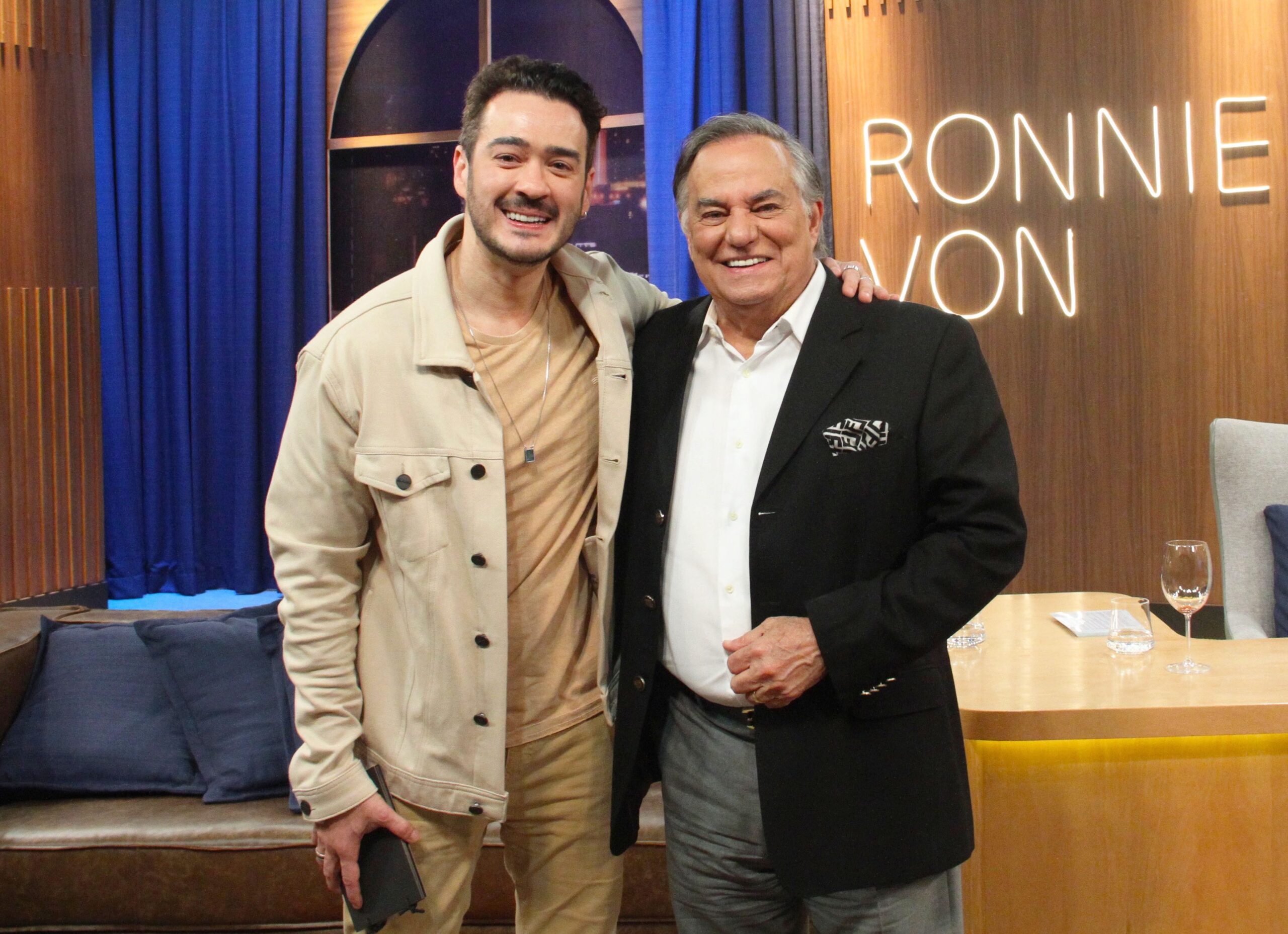 No Companhia Certa desta quarta, 11/09/2024, Ronnie Von recebe Marcos Veras