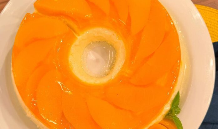 Receita de Delícia de Pêssego da culinarista Andreia Gazolli