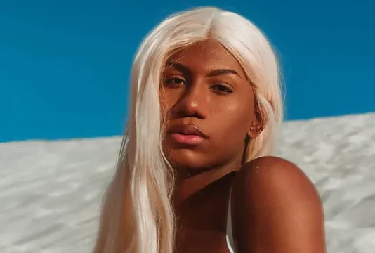 Club Metrópole chega com edição da Freaks com a cantora e DJ Vitty nesta sexta, 6