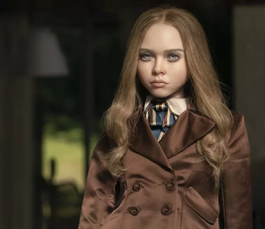 M3GAN 2.0 chega chegando! Novo trailer revela bastidores e promete ainda mais ação e terror tecnológico