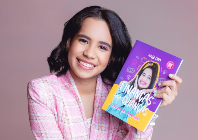 Jovem escritora leva educação financeira à floresta amazônica