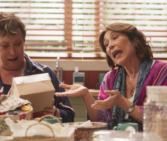 Mundo da Lua revive infância e afeto com encontro inédito entre irmãs na ficção e na vida real