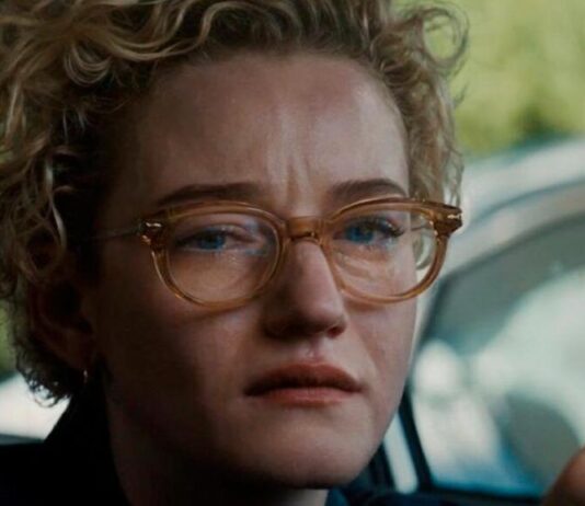 A Hora do Mal retorna ao topo das bilheterias e ultrapassa US$ 250 milhões com suspense sobrenatural intenso