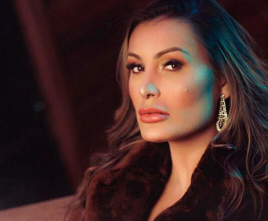 No Alvo desta segunda (11/08): Andressa Urach abre o jogo com revelações inéditas