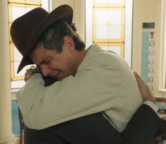 Resumo da novela Êta Mundo Melhor de terça (23/09) – Candinho pede ajuda para descobrir o paradeiro do pai