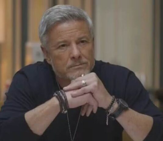 Dona de Mim – Jaques assume a presidência da Boaz e enfrenta chantagem