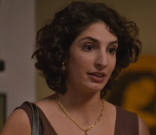 Resumo da novela Dona de Mim de terça (12/08): Rosa implora a Ayla que mantenha segredo sobre sua doença