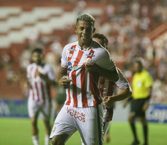 São Bernardo x Náutico: Saiba onde assistir ao duelo do Brasileirão da Série C neste domingo (24/08)