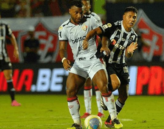 Vitória x Atlético-MG: Saiba onde assistir ao vivo o Brasileirão neste domingo (31/08)