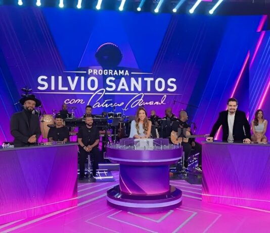No Programa Silvio Santos de domingo (03/08), Patrícia Abravanel recebe Alexandre Pires, homenageia o grupo Raça Negra e lança nova estrela