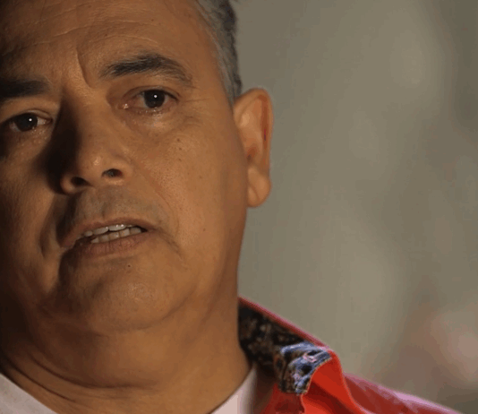 The Love School – Escola do Amor deste sábado (16/08) mostra história de homem que perdeu fortuna em busca do prazer