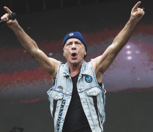 The Town 2025 continua hoje (07) em Interlagos com Green Day, Pitty e Bruce Dickinson