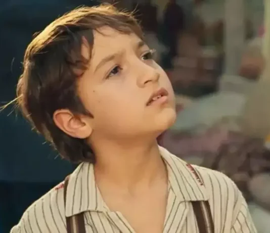 Resumo da novela Êta Mundo Melhor de segunda (22/09) – Carmem reconhece Samir e Dita decide se mudar para a casa de Candinho