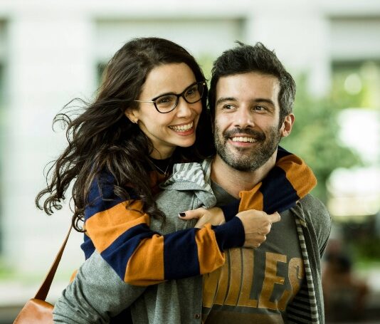 Supercine deste sábado (06/09) exibe Depois a Louca Sou Eu – Drama brasileiro sobre ansiedade e autoconhecimento