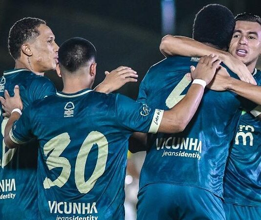 Floresta x São Bernardo: Onde assistir a série C do Campeonato Brasileiro ao vivo neste domingo (21/09)