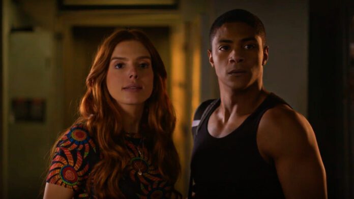 Kami e Marlon se assustam com presença do assediador