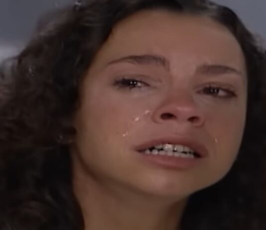 Resumo da novela História de Amor de hoje (3) – Marta revela a Joyce que ela não é filha de Helena