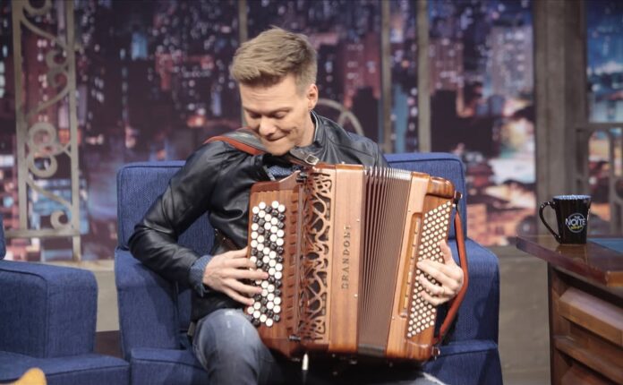 SaveClip.App_550227725_18309107482217675_9047762101758603765_n