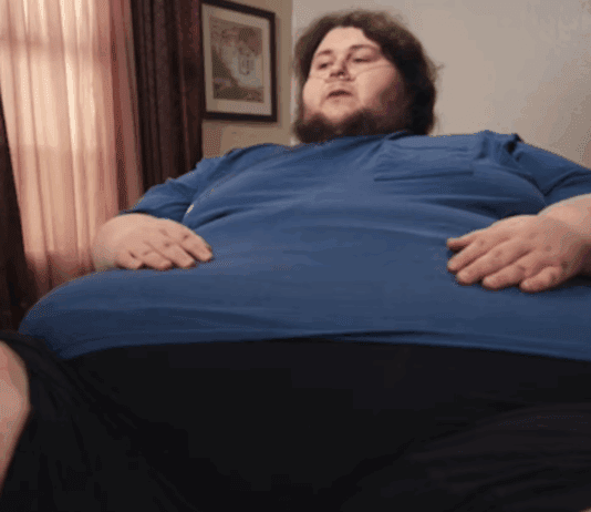 Quilos Mortais desta sexta (26/09) mostra a luta de Tommy contra a obesidade extrema e os traumas do passado