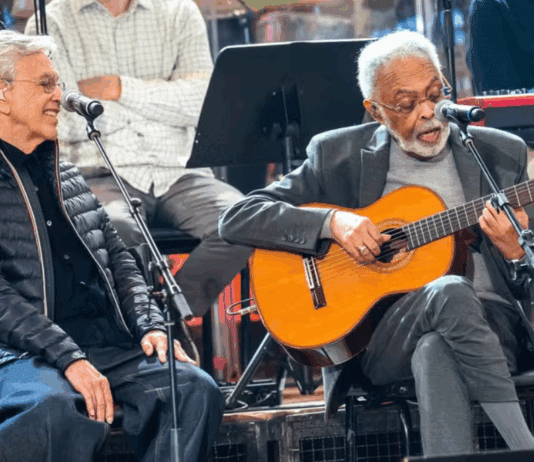 Altas Horas (11) comemora 25 anos com Caetano Veloso, Gilberto Gil, Ivete Sangalo, Ney Matogrosso, Xande de Pilares e grandes nomes da música brasileira