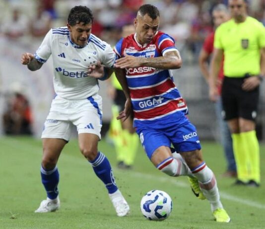 Cruzeiro x Fortaleza: Onde assistir a Série A do Campeonato Brasileiro ao vivo neste sábado (18/10)