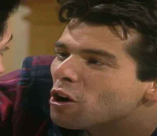 Resumo da novela A Viagem de hoje (8) – Diná volta a ser influenciada por Alexandre