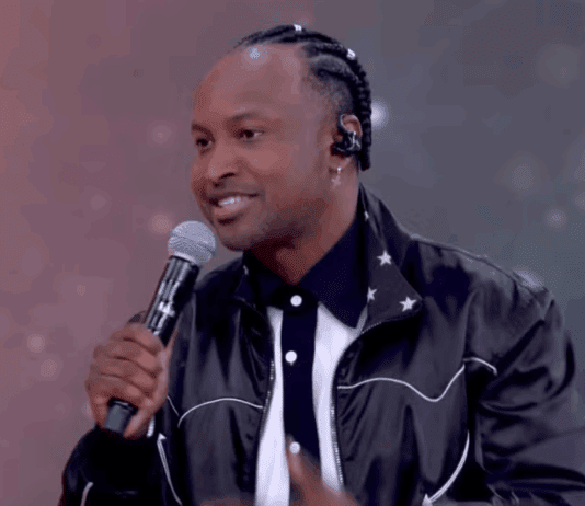 Domingão com Huck (19) recebe Thiaguinho e Negra Li, celebra 1 mês de Bento e traz música de abertura da novela Três Graças