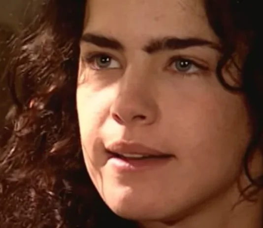 Resumo da novela Terra Nostra de quinta (16/10) – Paola recebe Francesco e Juliana se aproxima da família