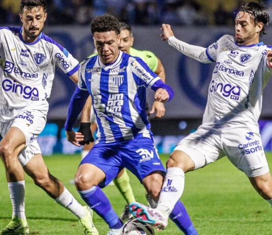 Paysandu x Avaí: Onde assistir a Série B do Campeonato Brasileiro ao vivo neste sábado (25/10)