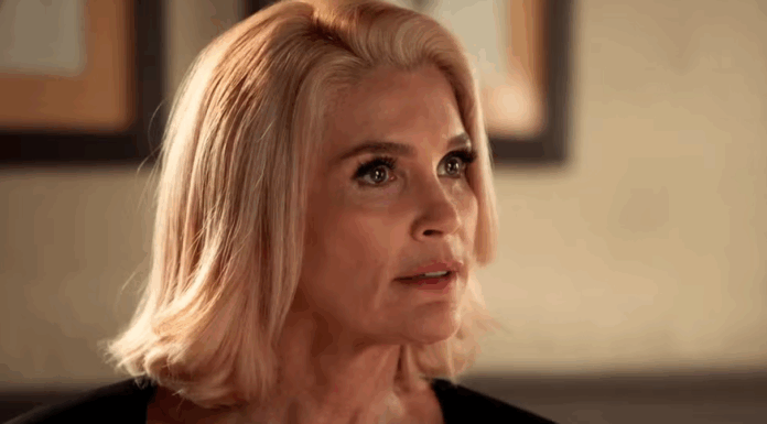 Resumo da novela Êta Mundo Melhor de hoje (14) – Sandra simula a própria morte para escapar da polícia