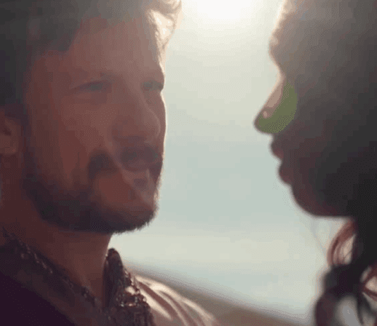 Resumo da novela O Senhor e a Serva de sexta (17/10) – Messalina ameaça Caius e Aelia faz revelação a Elisa