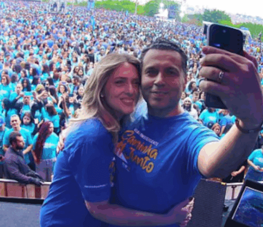 The Love School – Escola do Amor deste sábado (18) celebra Caminhada do Amor em edição especial