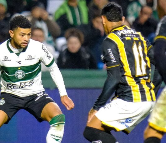 Volta Redonda x Coritiba: Onde assistir a Série B do Campeonato Brasileiro ao vivo neste sábado (25/10)