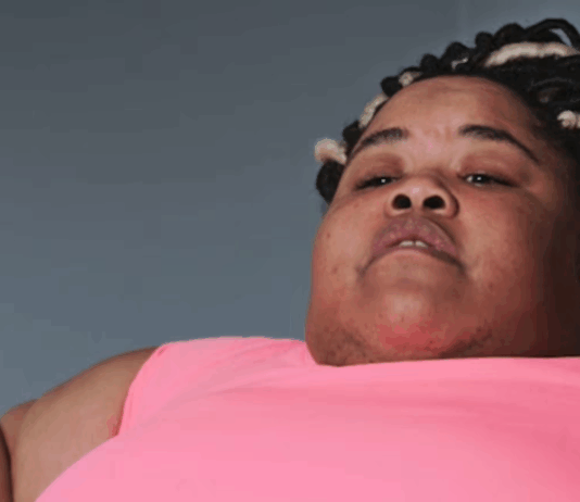 Quilos Mortais (24) mostra a dolorosa jornada de Ashley para vencer o vício em comida e reencontrar a própria vida